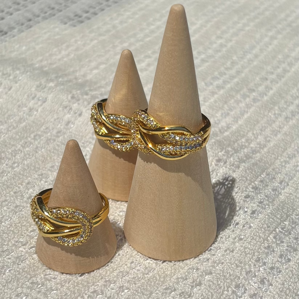 Zirconia infinity ring
