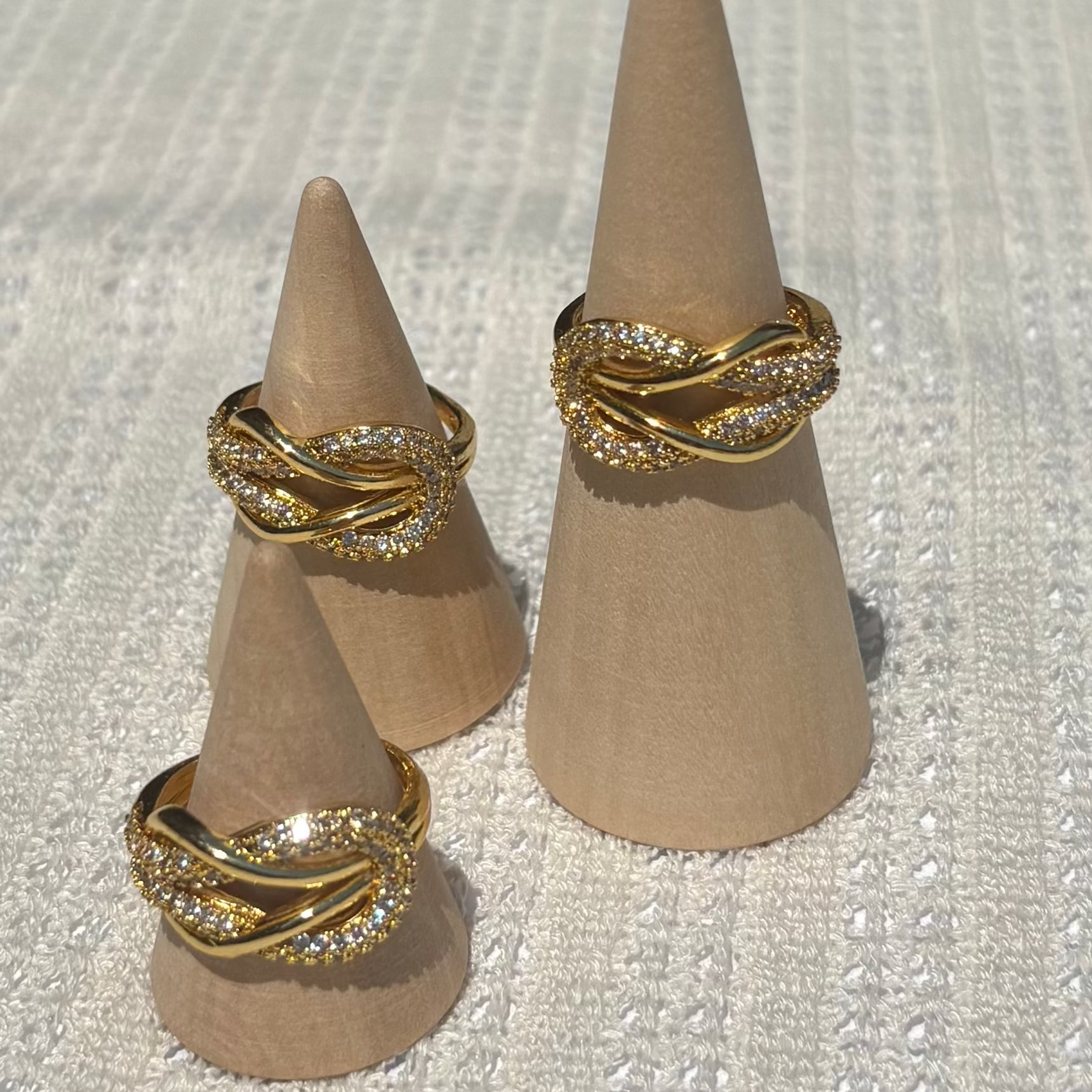 Zirconia infinity ring