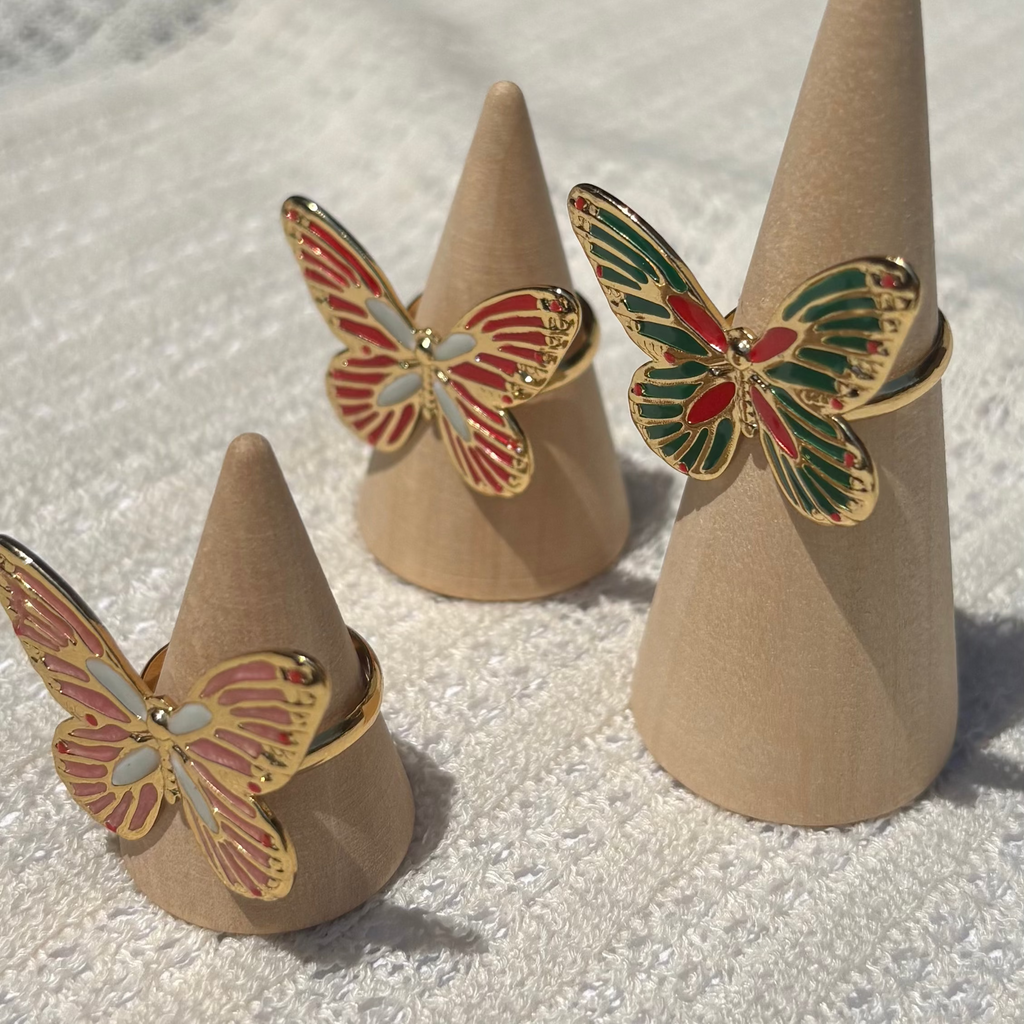 Butterfly rings