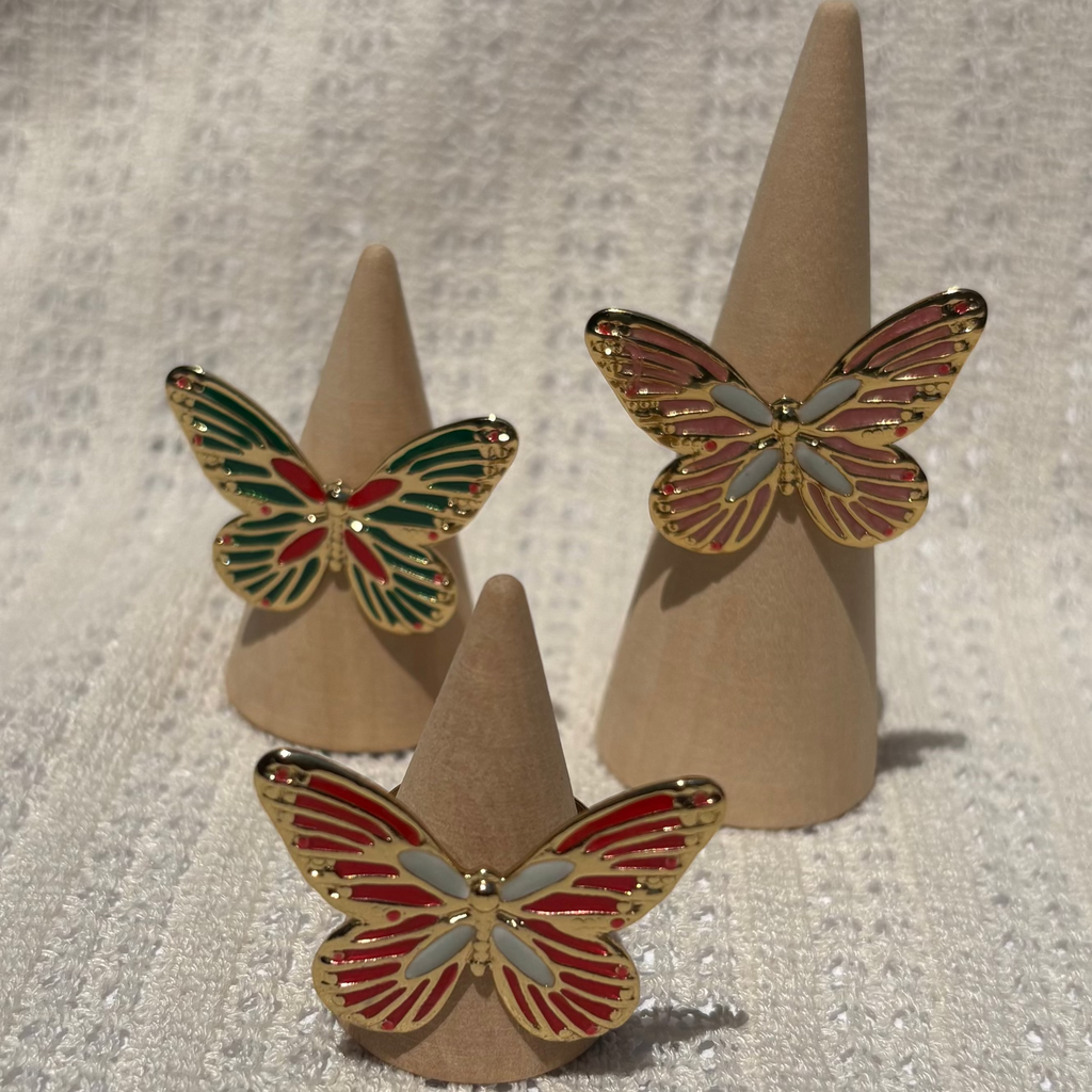 Butterfly rings