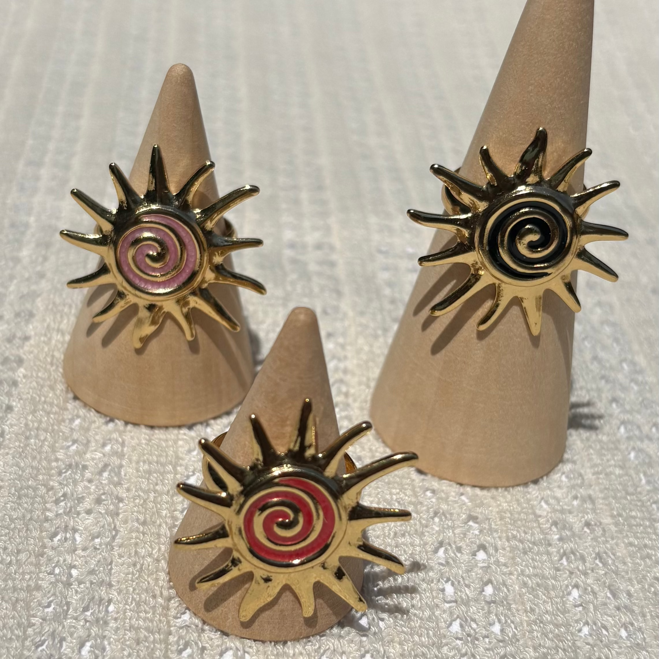 Swirl ring