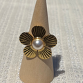 flower pearl ring
