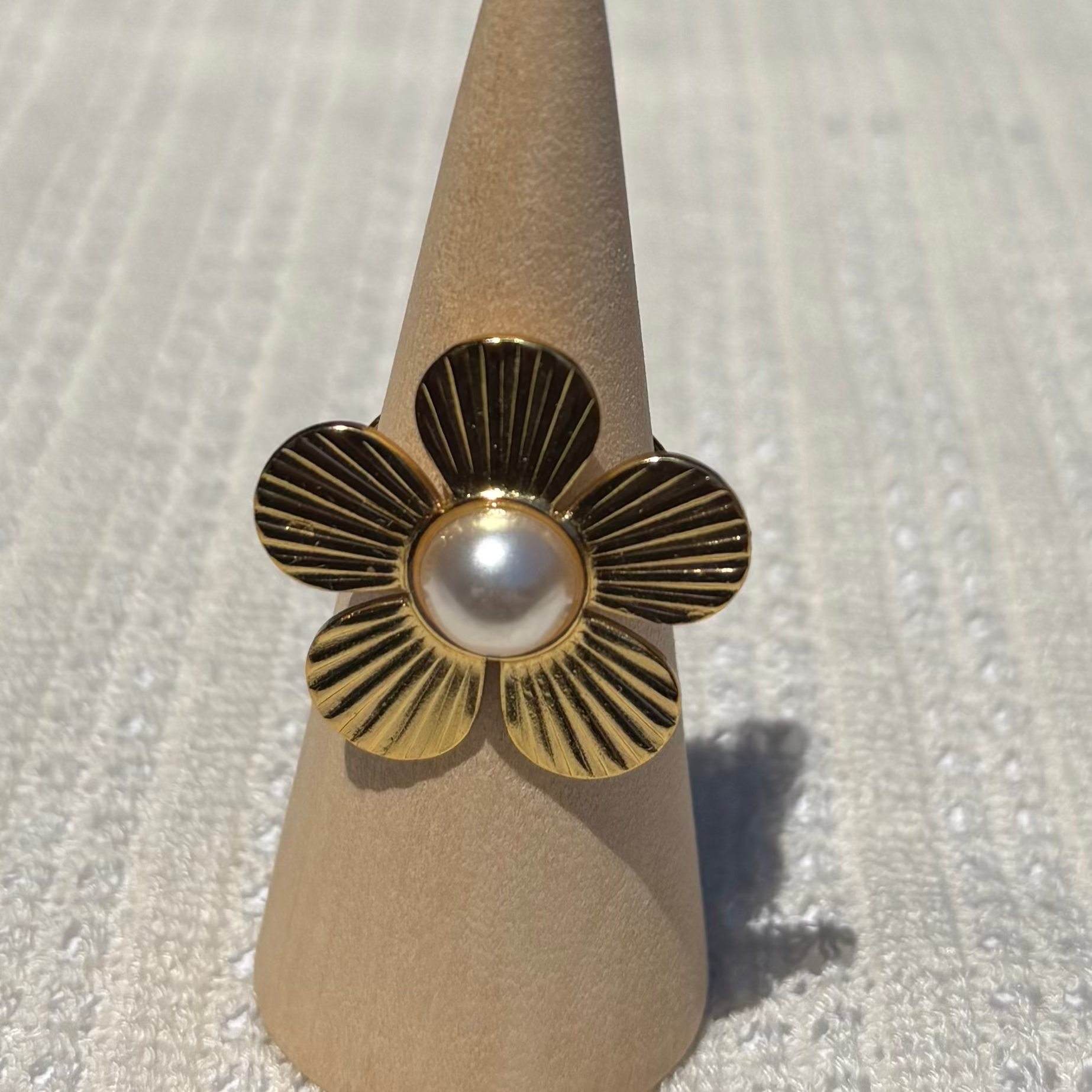 flower pearl ring