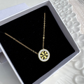 Medallion zirconia necklace