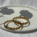 Classic daisy bracelet