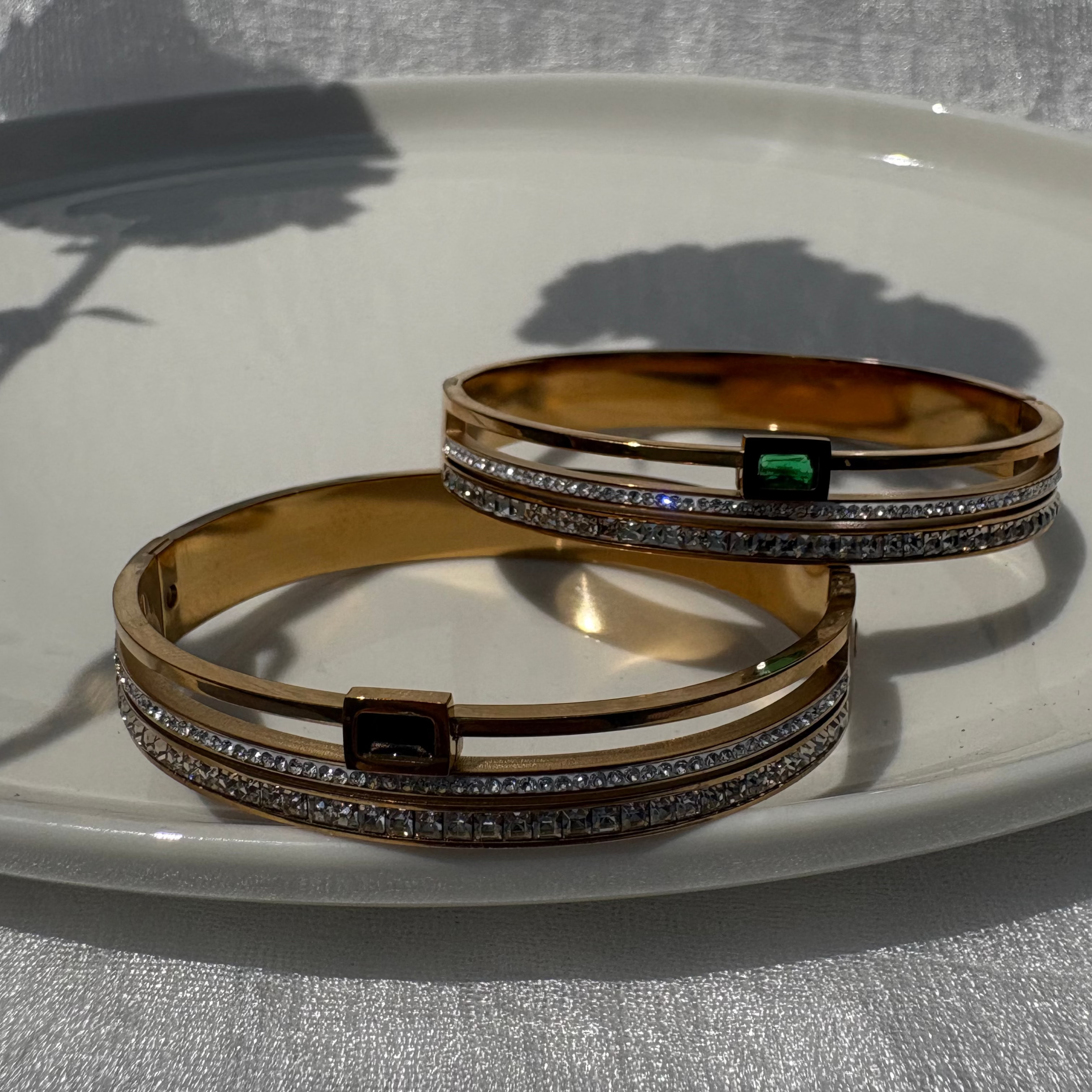 Triple-row split-band bracelet