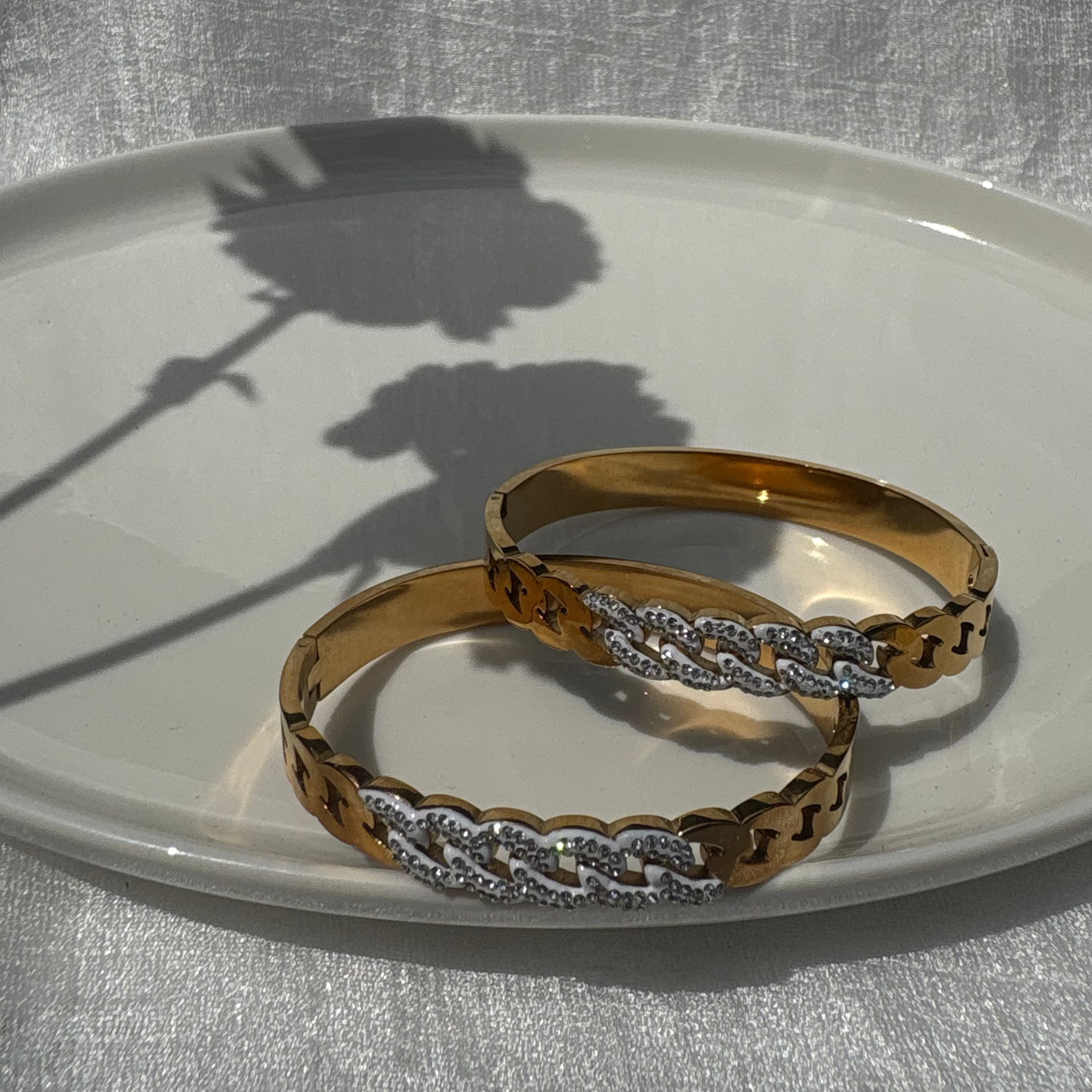 White cuban chain bracelet