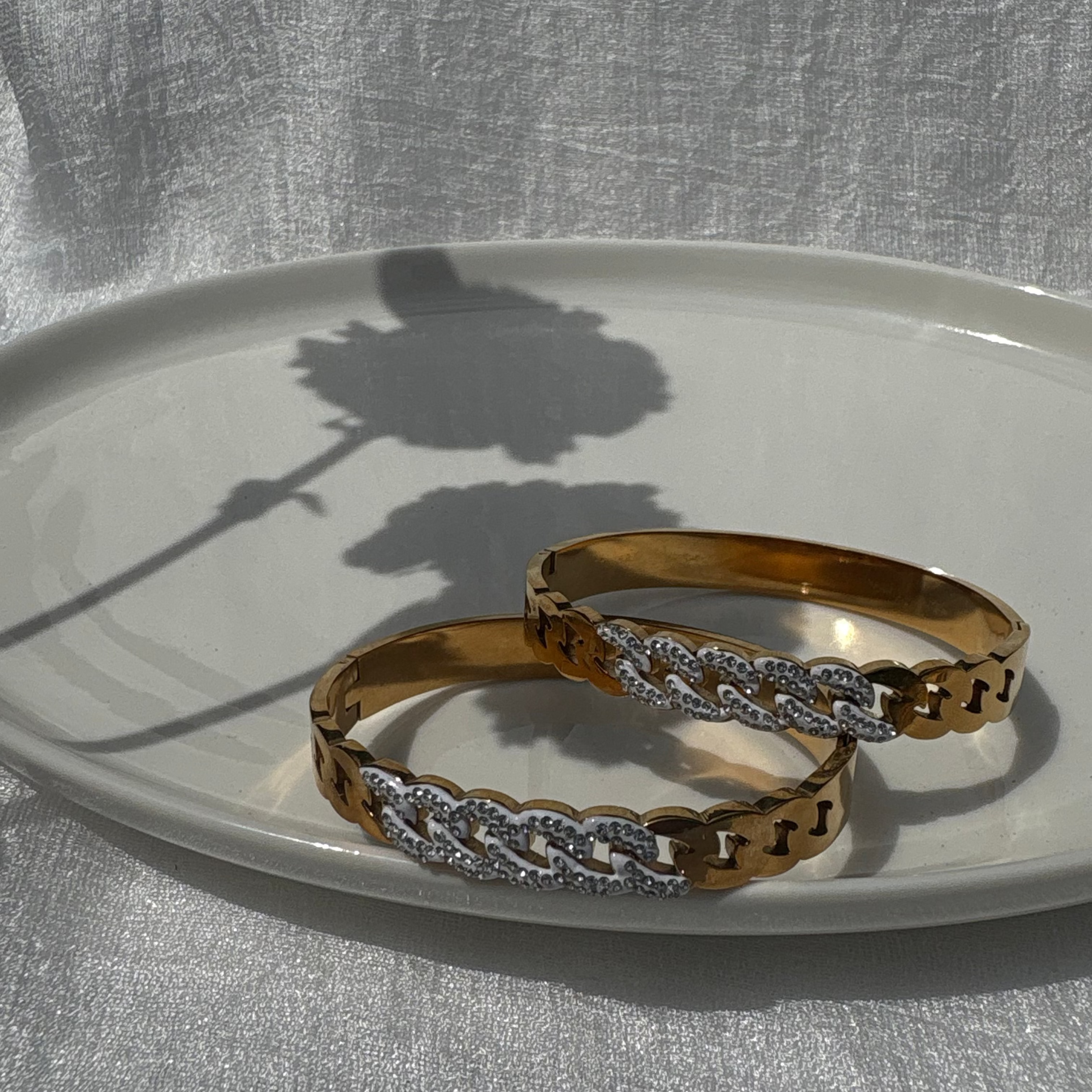 White cuban chain bracelet