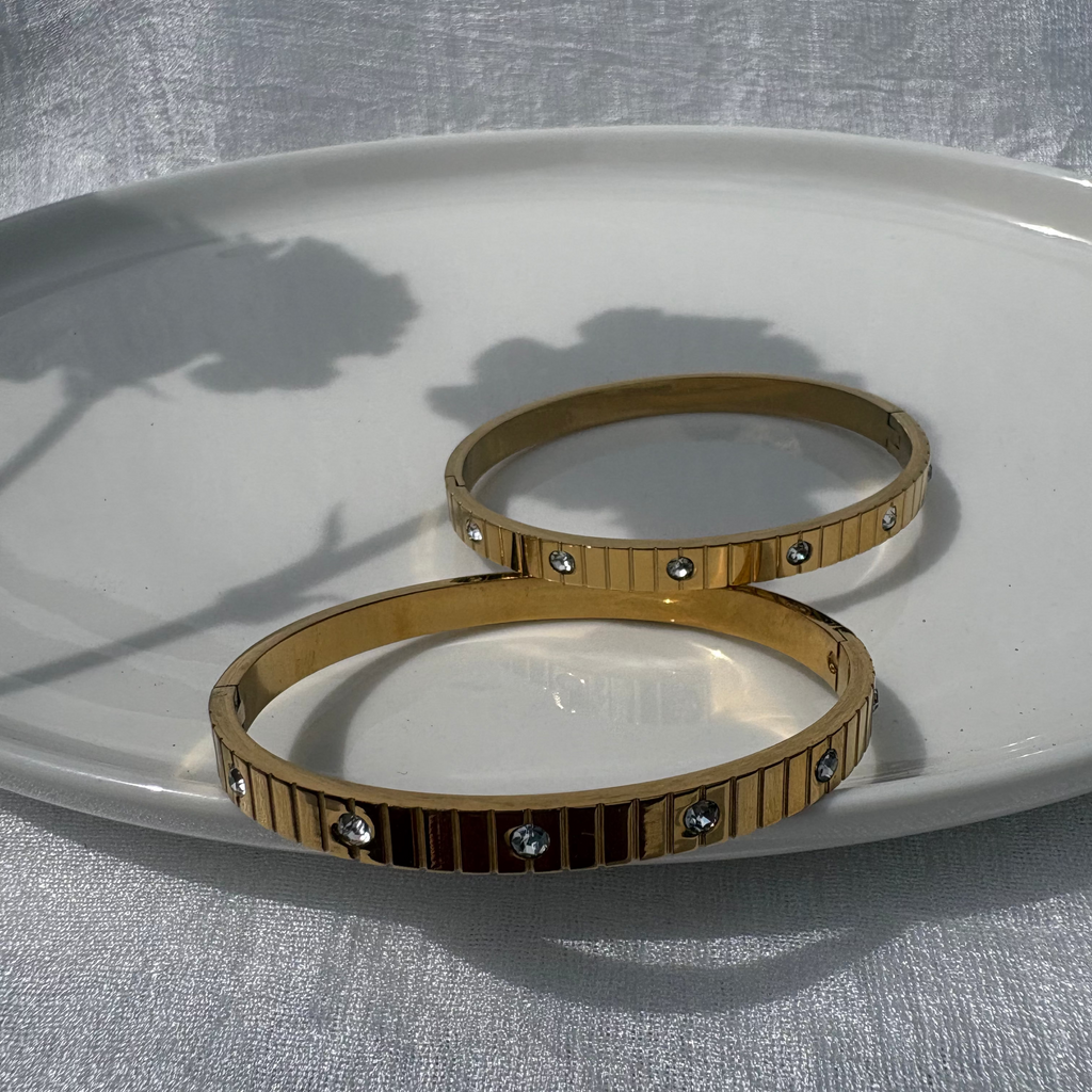 Ribbed cubic zirconia bracelet