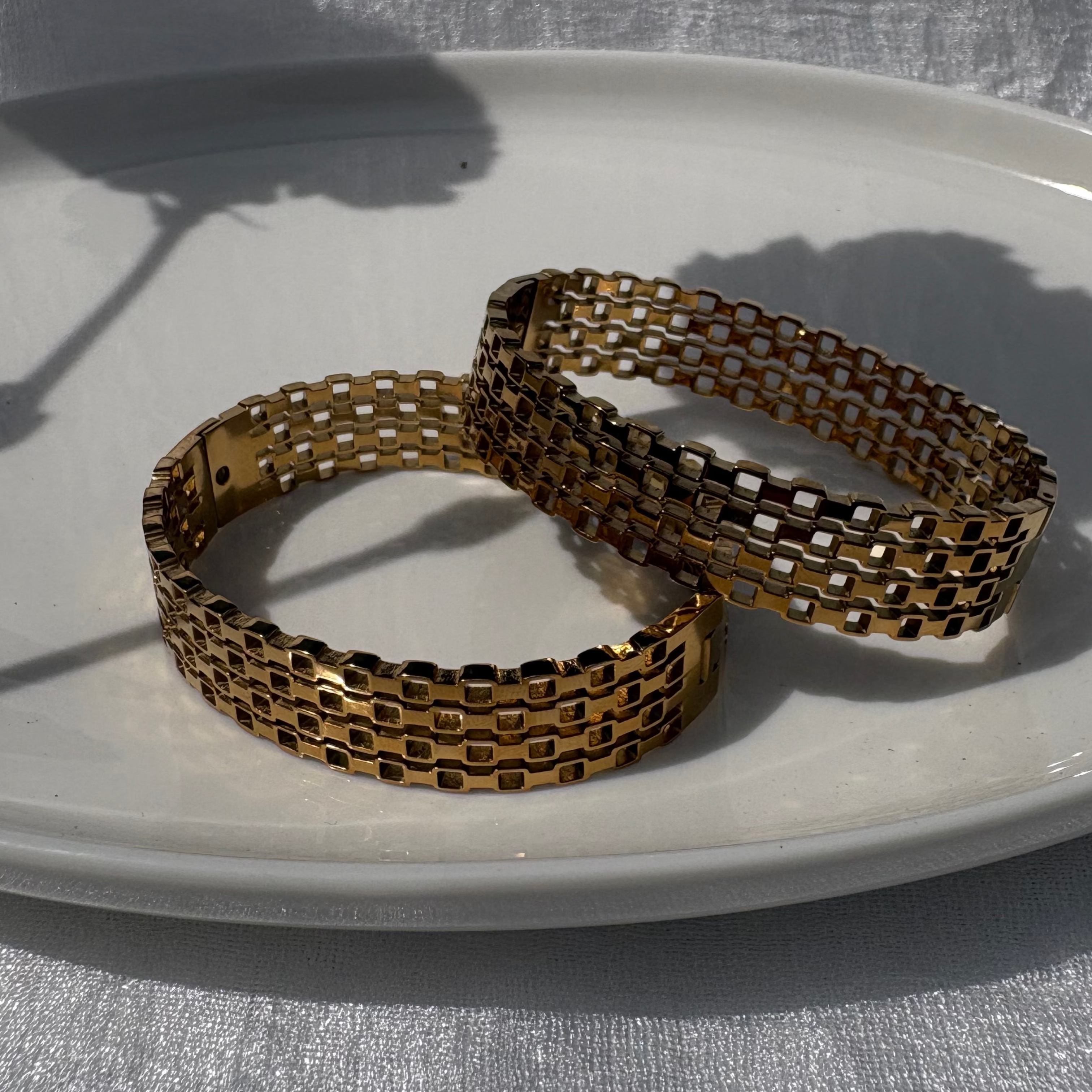 Brass grid bracelet