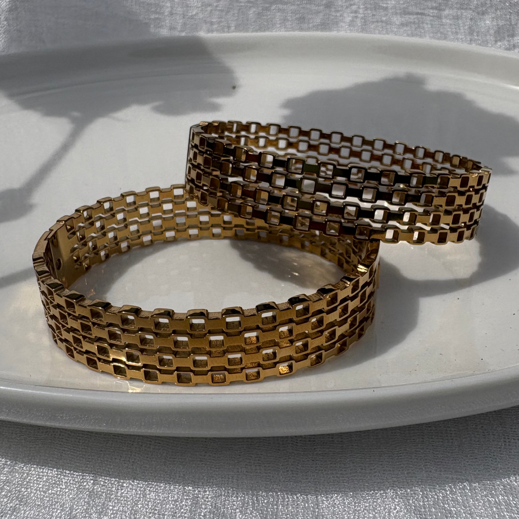 Brass grid bracelet