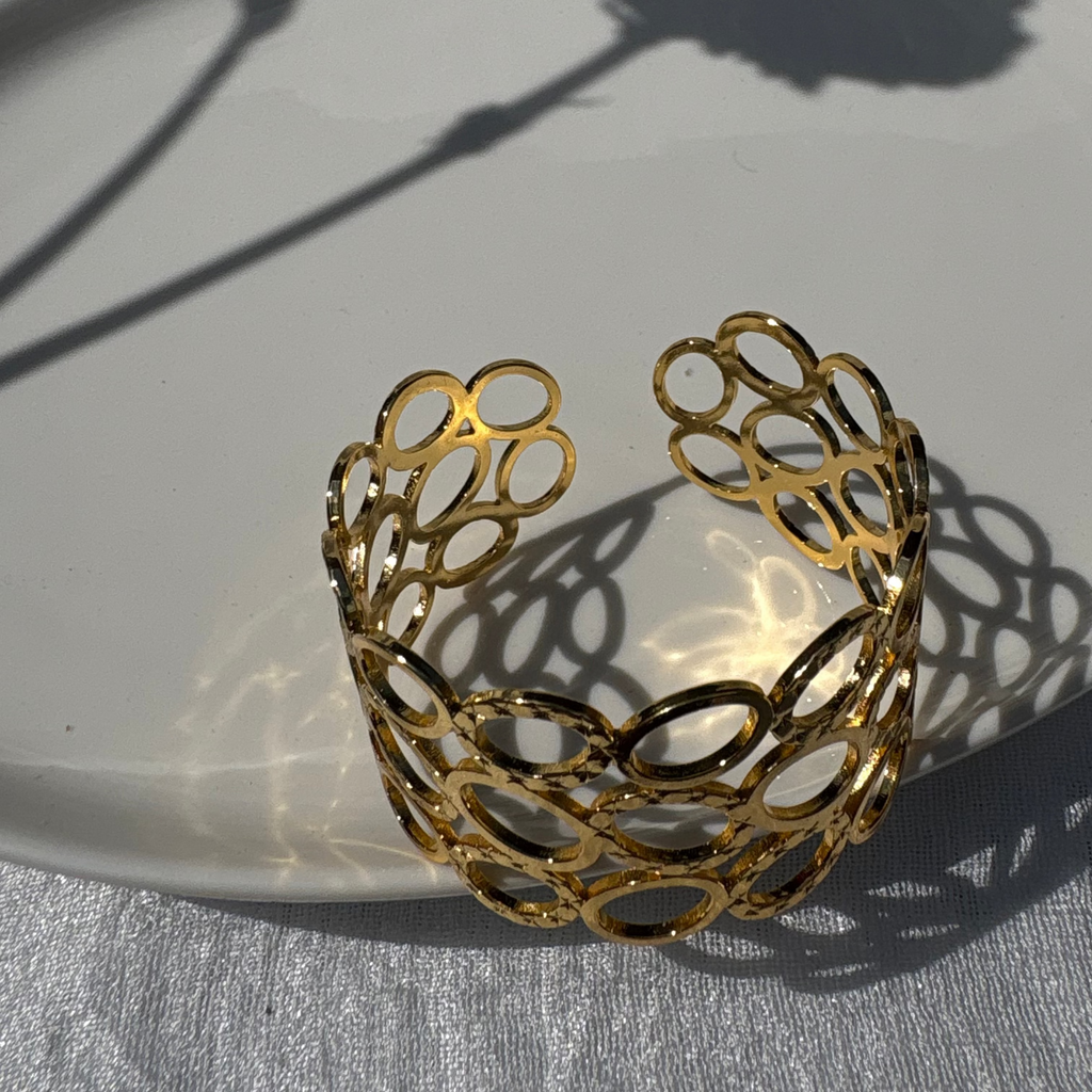 Oval Cuff