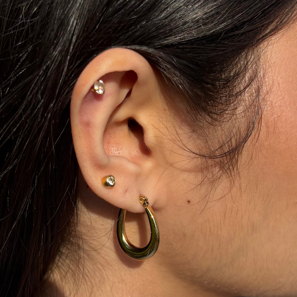 Teardrop hoop earrings